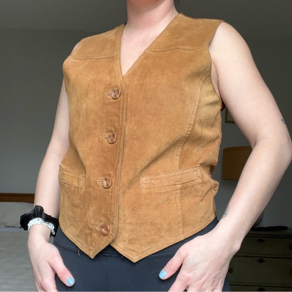 Western Suede Leather Camel Tan Vest Coastal Cowgirl Vintage Leather Vest - Picture 6 of 12